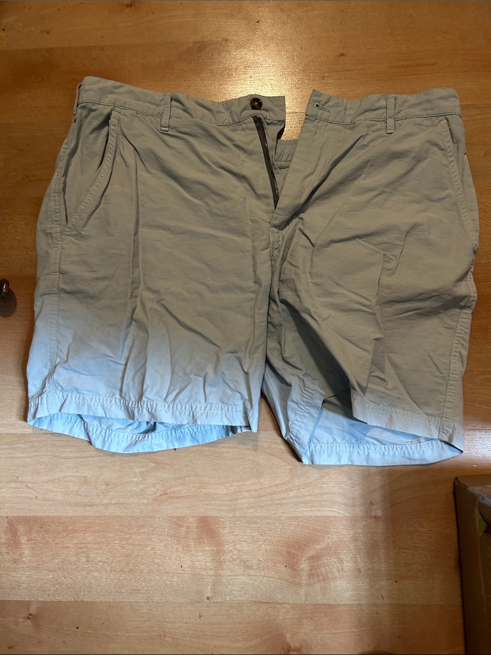 Southern Proper Men's Light Gray Hybrid Shorts with Belt Loops